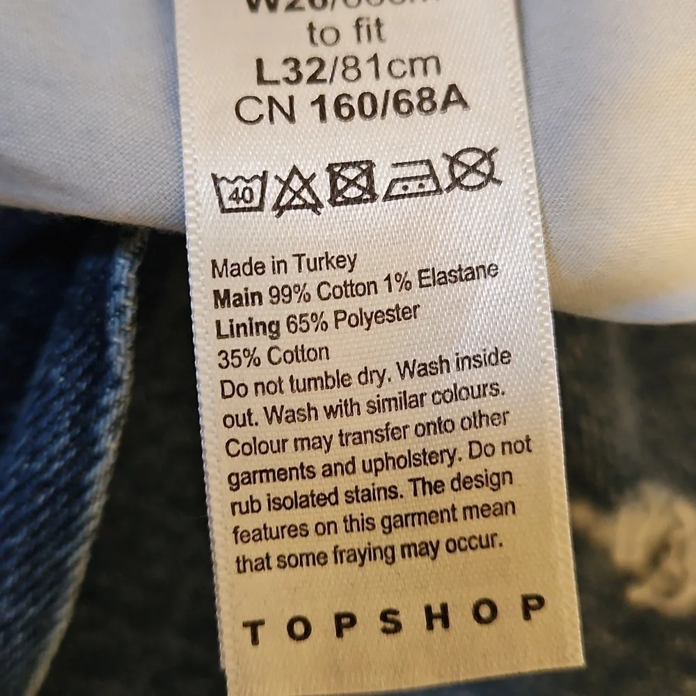 Topshop Jeans Blue Distressed Pockets Womens Size  26 straight denim - Picture 3 of 5